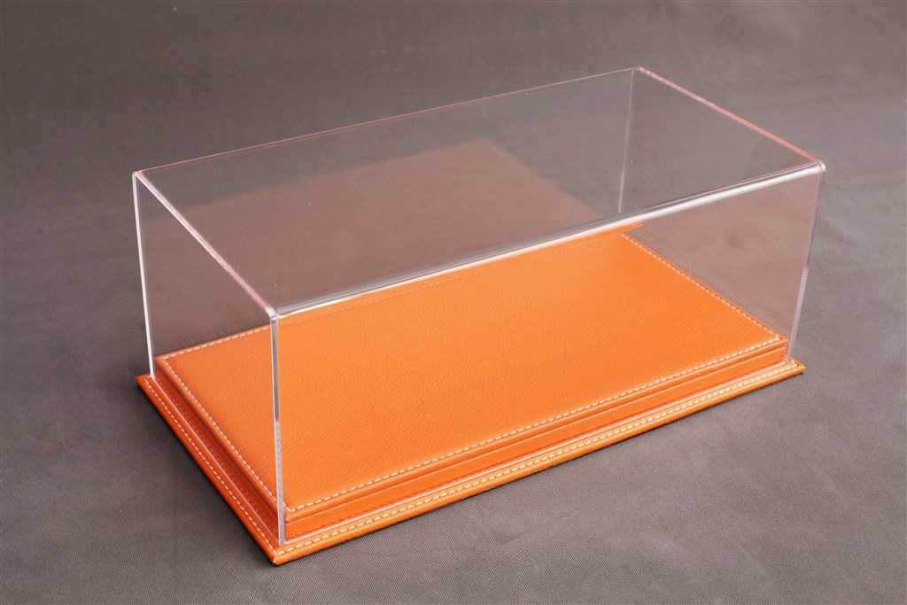 ATLANTIC CASE 1/18 – DISPLAY CASE Show-Case 1/18 – Molsheim Bois Cherry -  Little Bolide