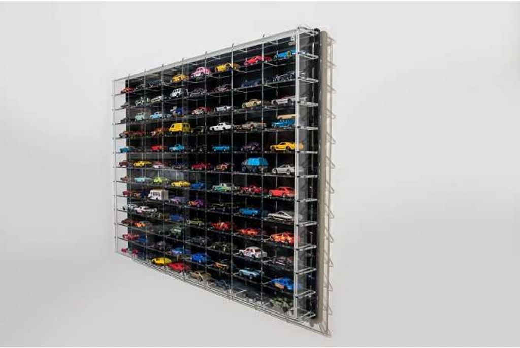 Atlantic 40114 1/64 Scale Wall Mounted Display Case for 96 Cars