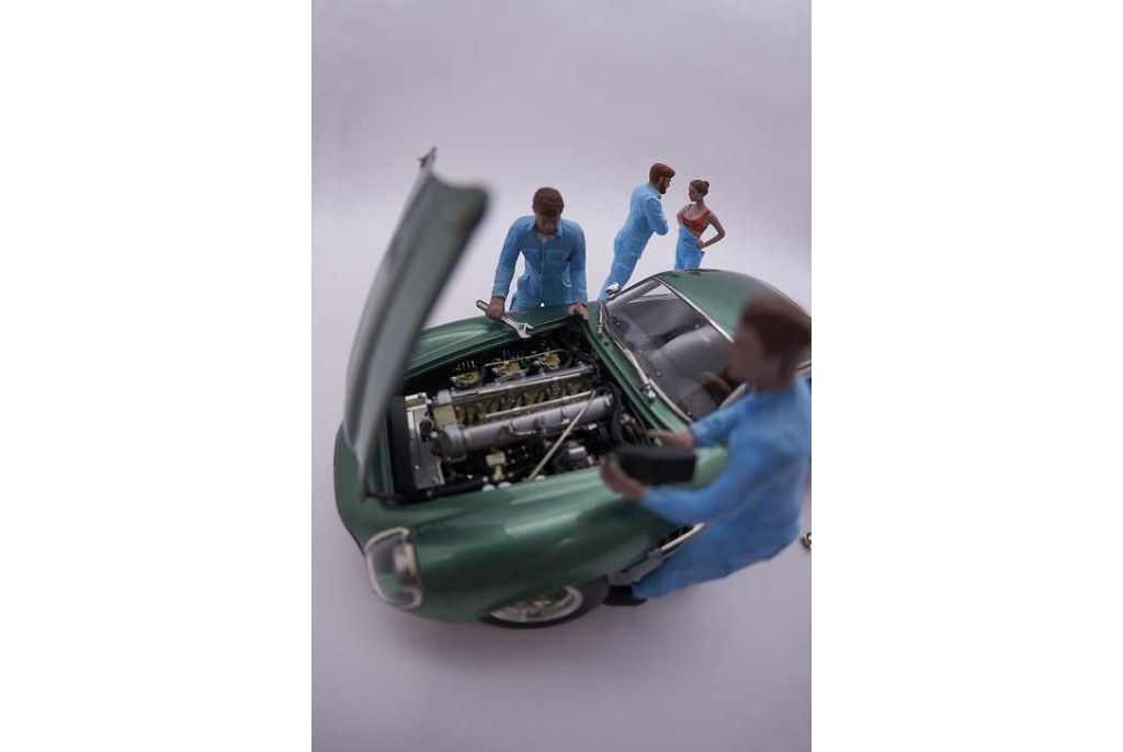 FIGURINES EMMANUEL 43001_01 ATLANTIC CASE 1/43 