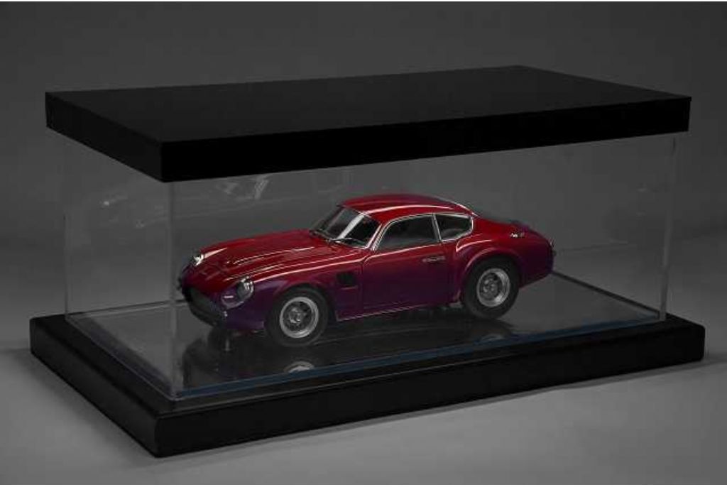 Vitrine De Présentation Atlantic Case 1/12 – Cuir Rose Mulhouse Pour Poupée